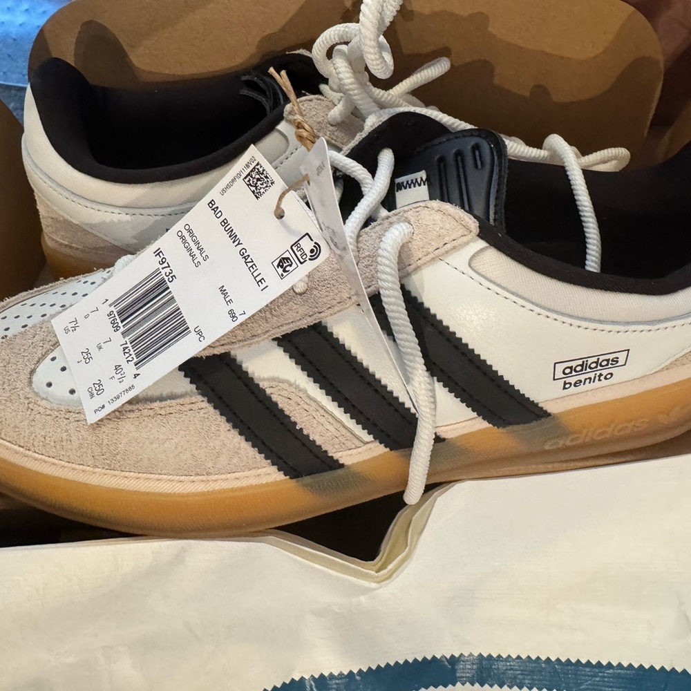 Bad Bunny Gazelle Adidas “Para Bad Bunny” NWT Men’s 7.5